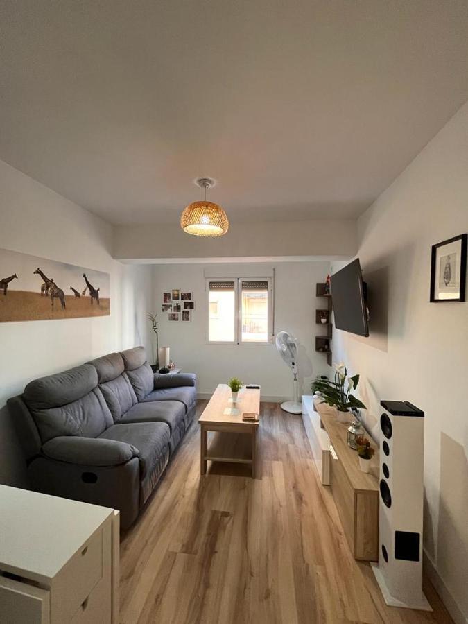 Piso Agradable Cerca De La Playa Apartman Almería Kültér fotó